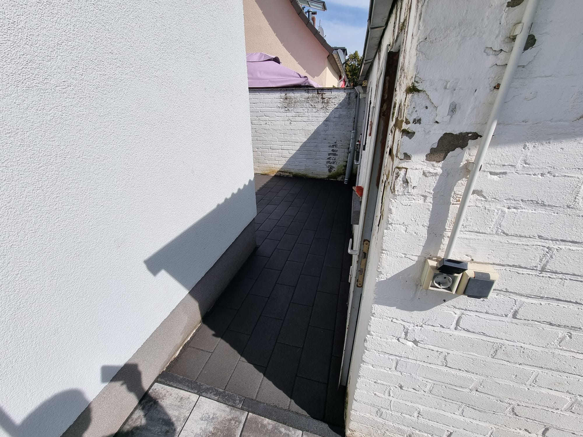 Komplette Hinterhof-Sanierung - Bild 7